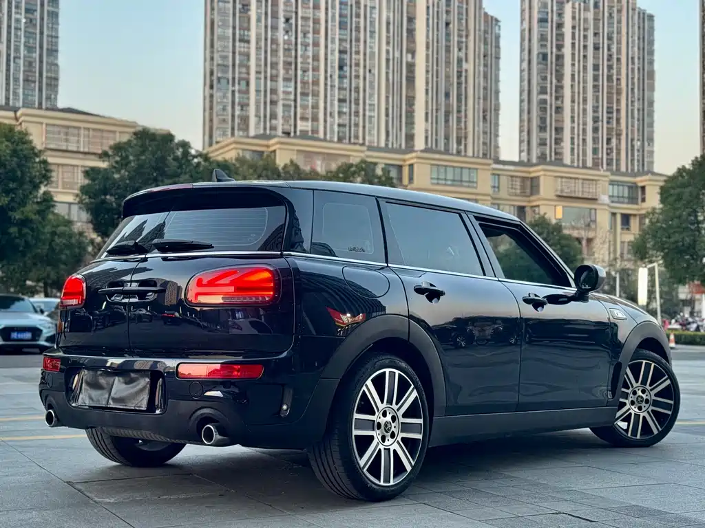Mini Clubman 2021