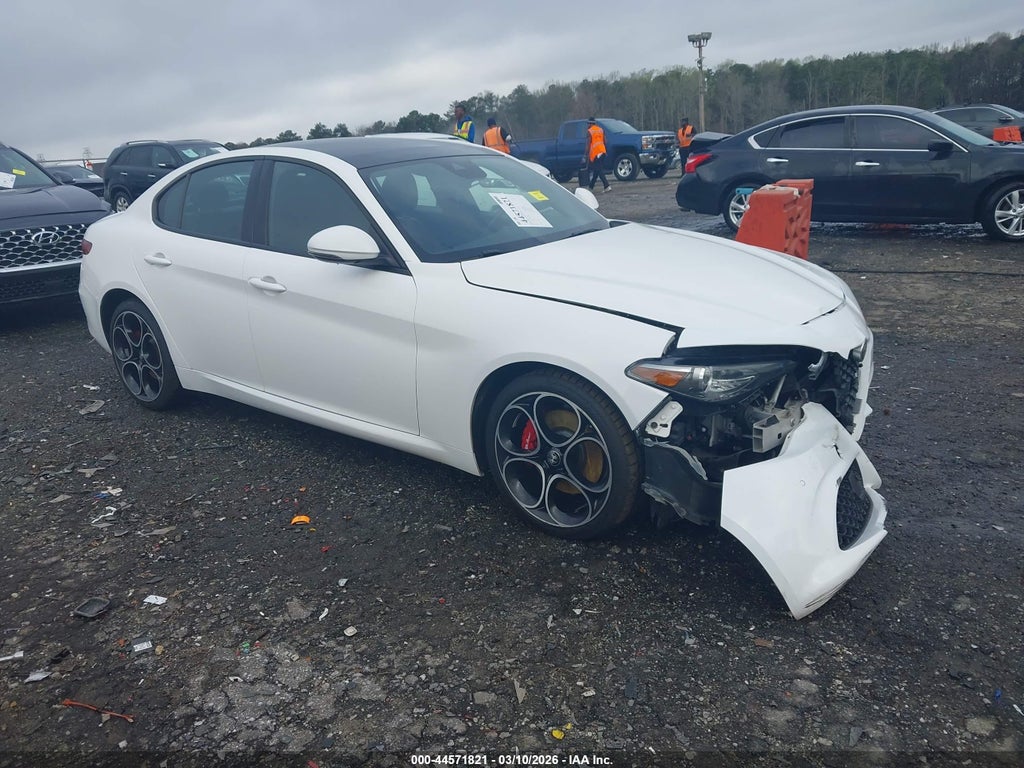 Alfa Romeo Giulia 2022