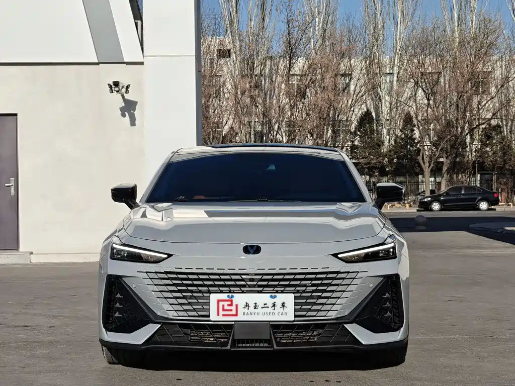 Changan UNI-V 2023