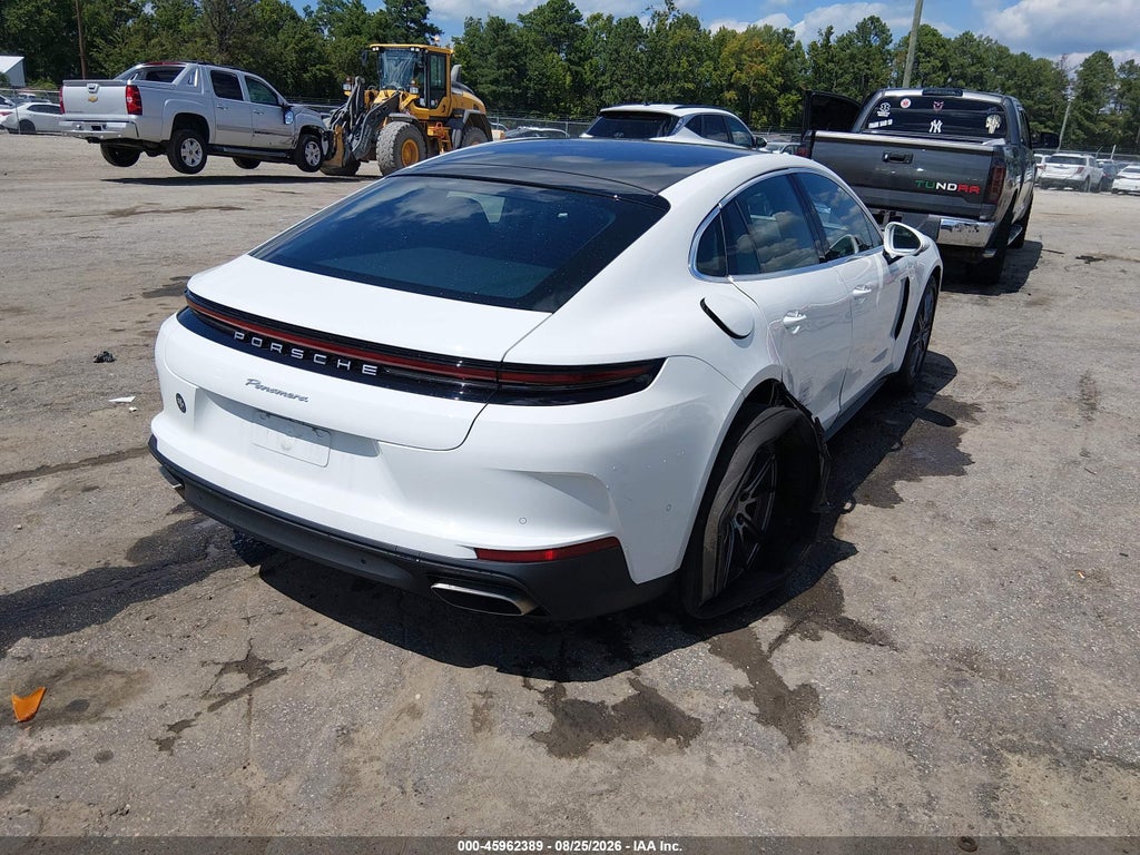 Porsche Panamera 2025
