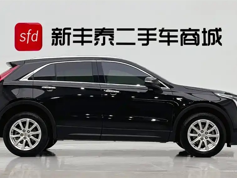 Cadillac XT4 2021