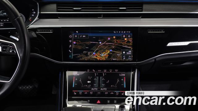 Audi A8 2021