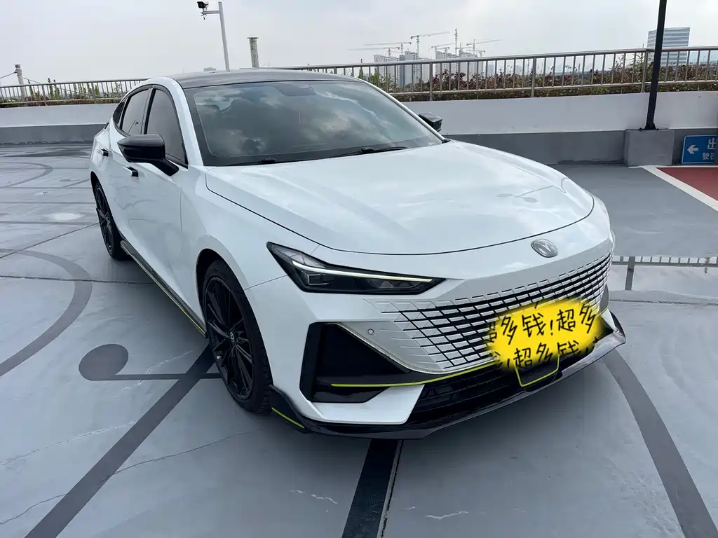 Changan UNI-V 2023
