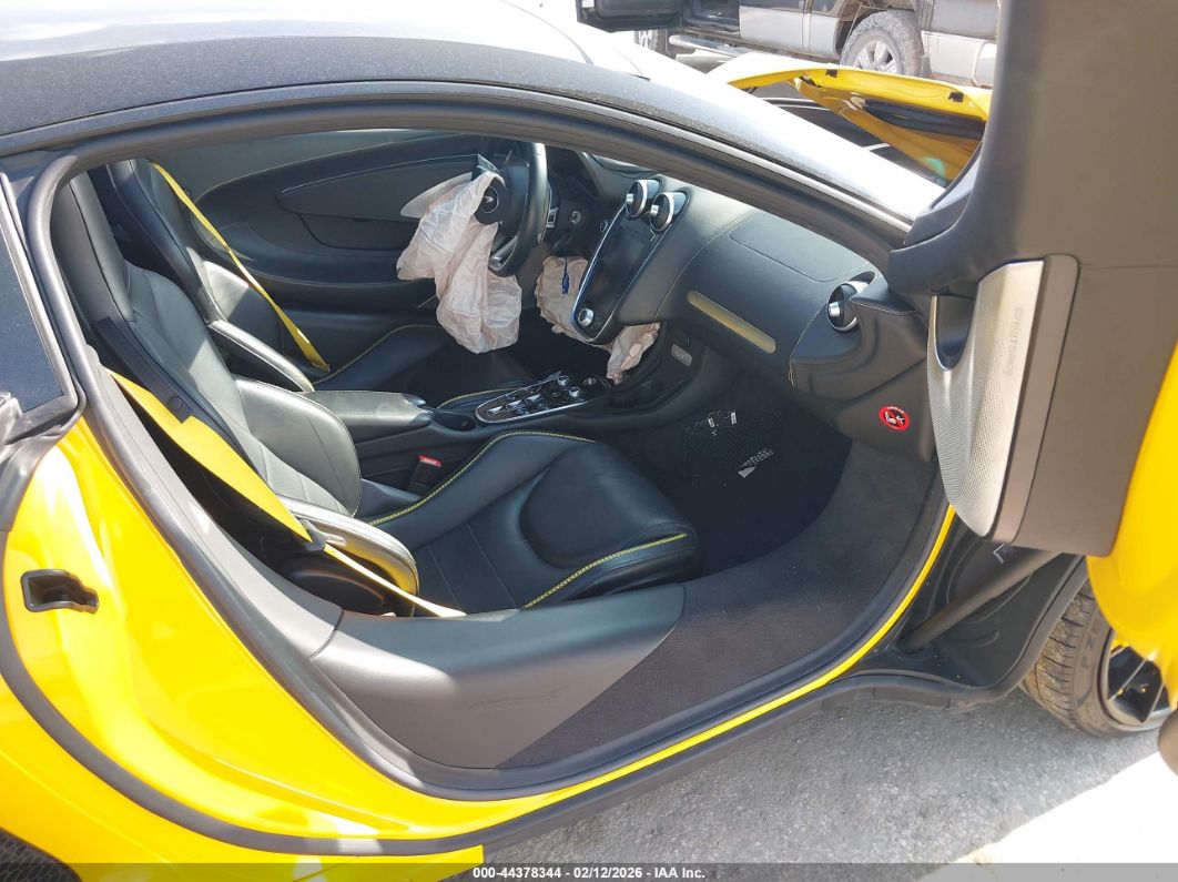 McLaren GT 2022