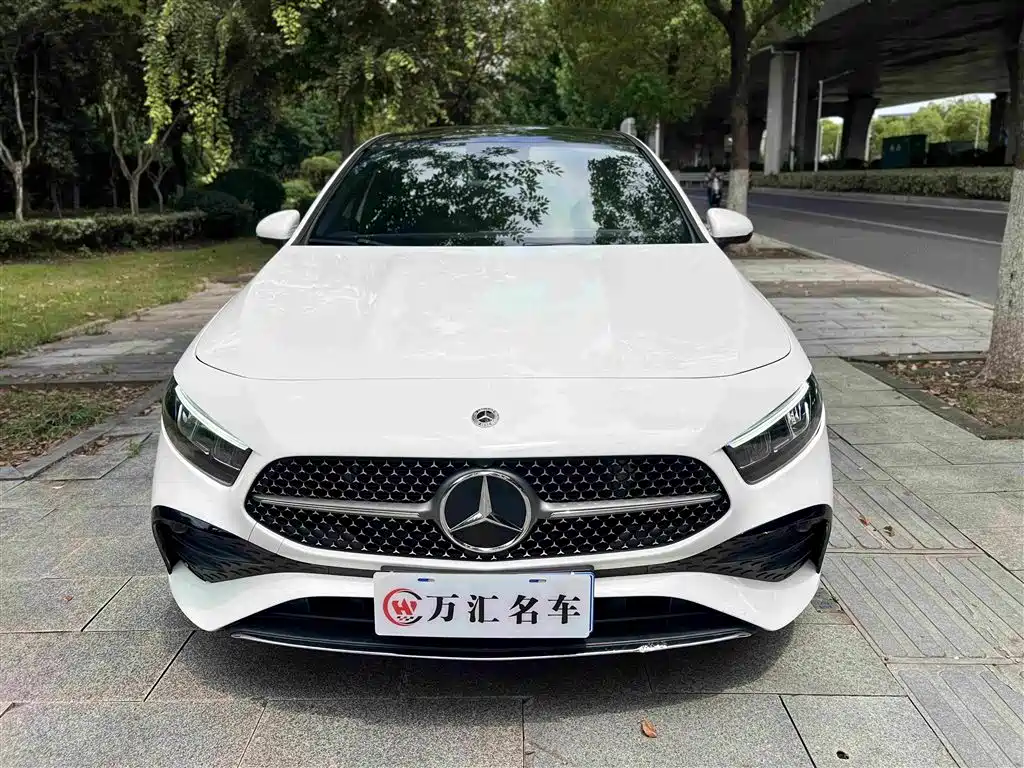 Mercedes-Benz A-Класс 2024