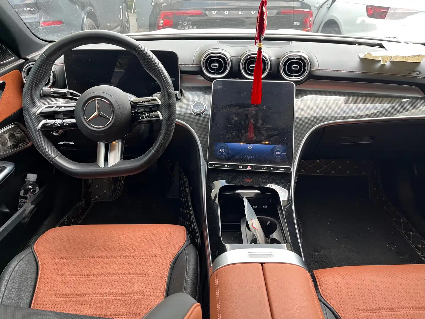 Mercedes-Benz C-Класс 2024