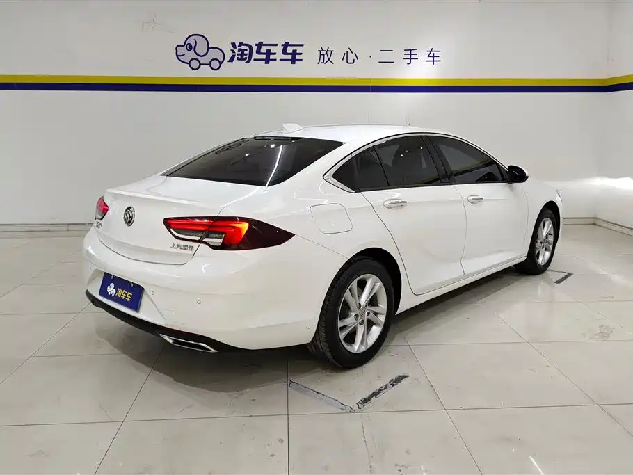 Buick Regal 2021