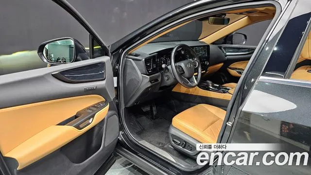 Lexus NX 2023