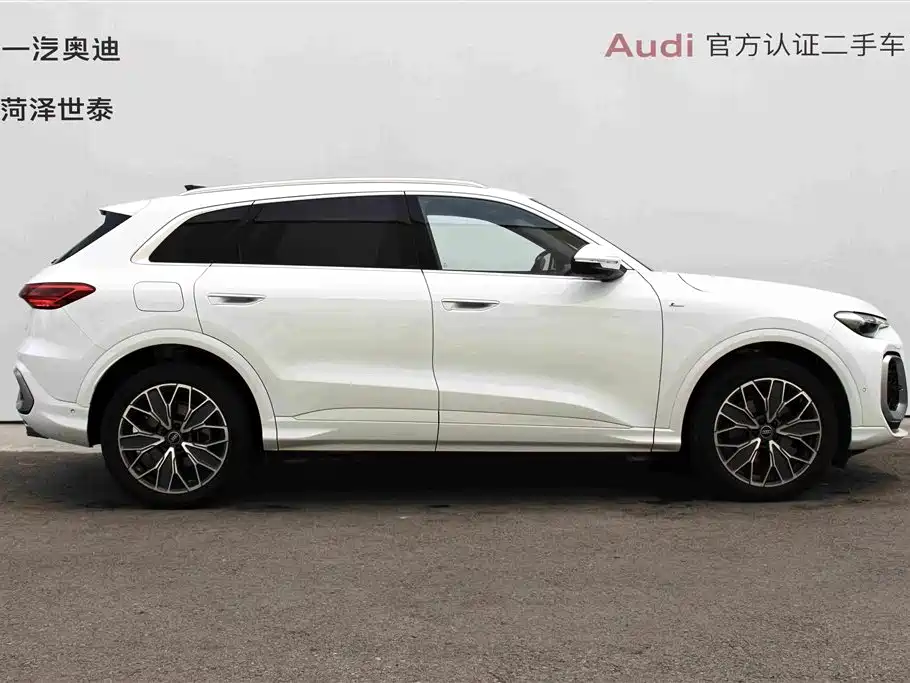 Audi Q5 2025