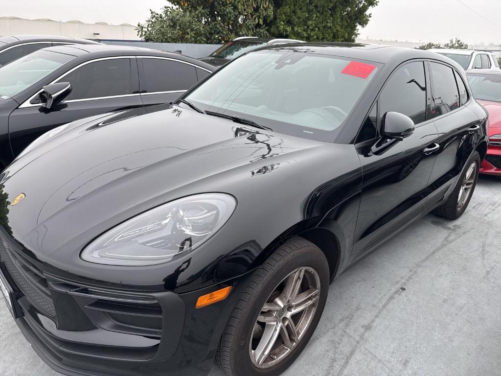 Porsche Macan 2024