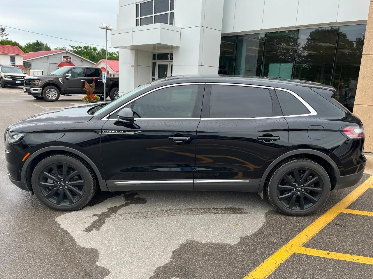 Lincoln Nautilus 2021