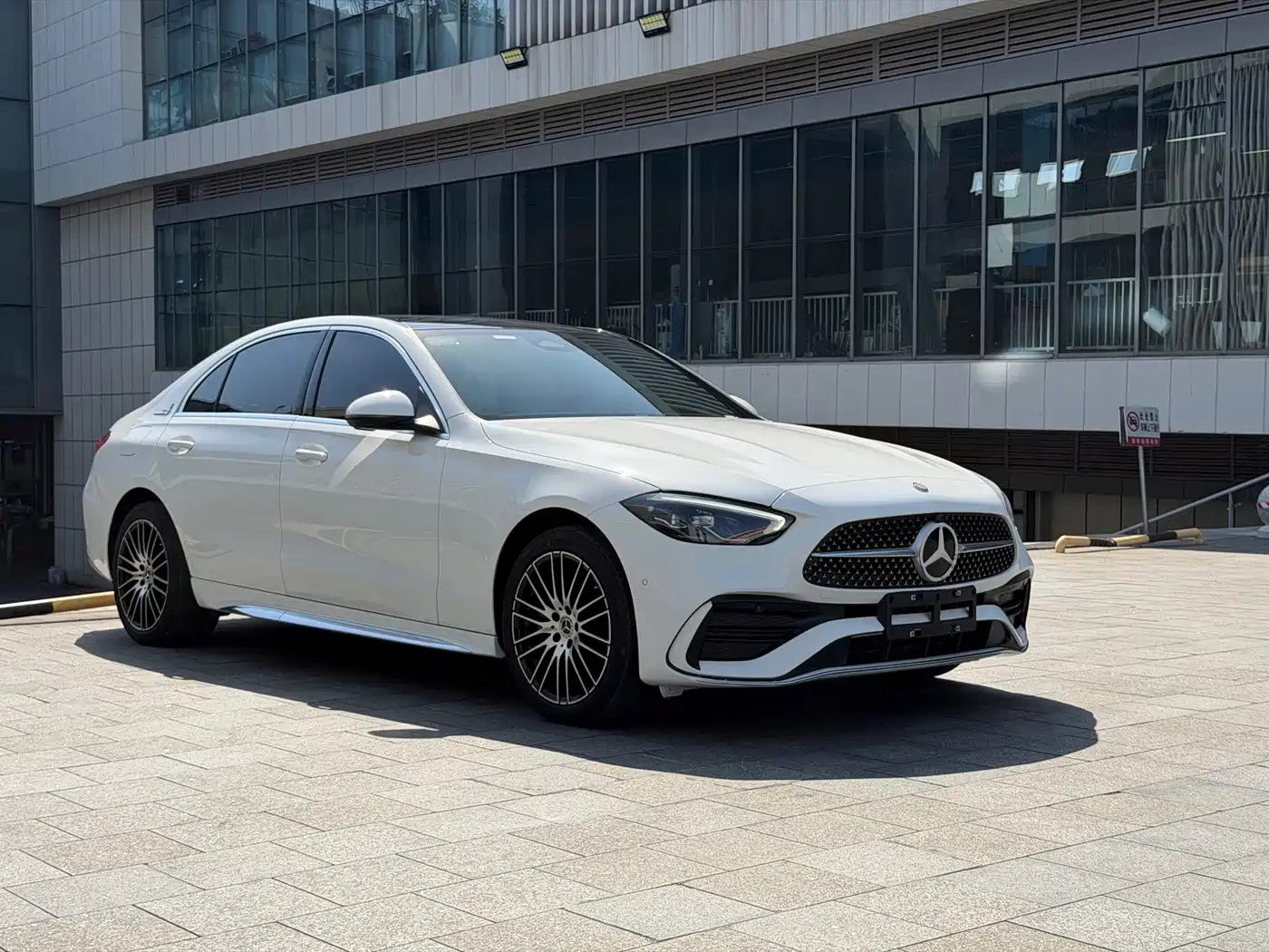Mercedes-Benz C-Класс 2024