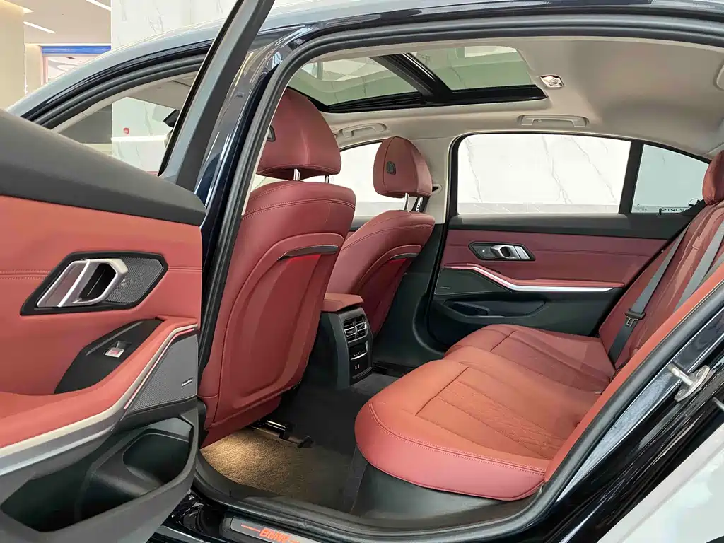 BMW i3 2023