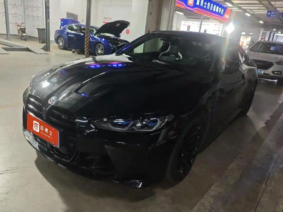 BMW M4 2022