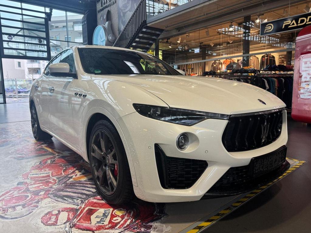 Maserati Levante 2021