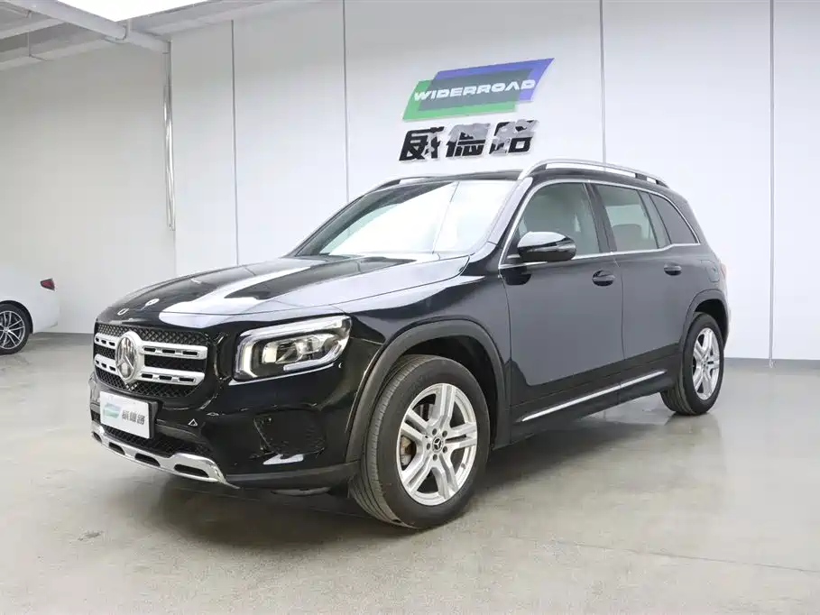 Mercedes-Benz GLB 2023