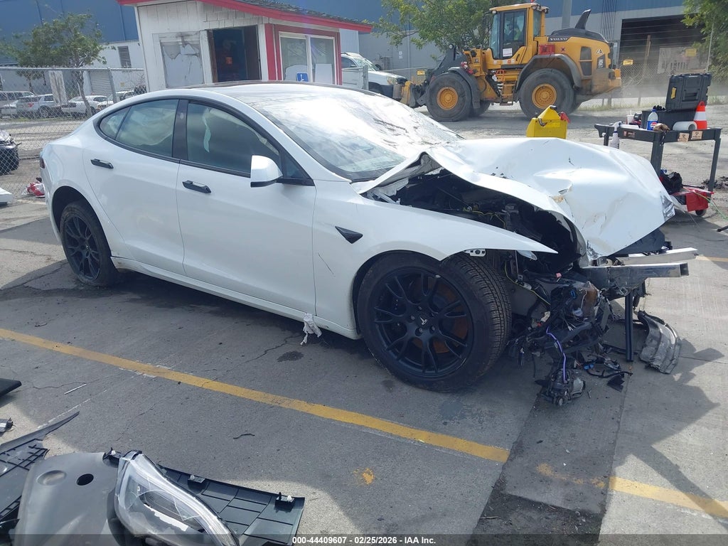 Tesla Model S 2021