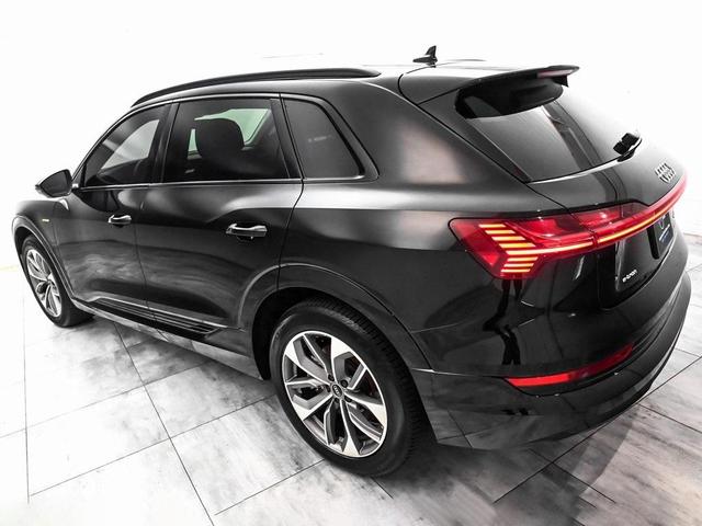 Audi e-tron 2021