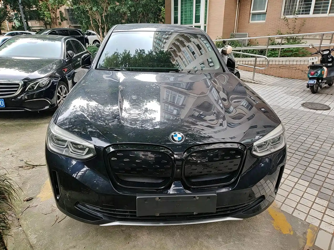 BMW iX3 2021