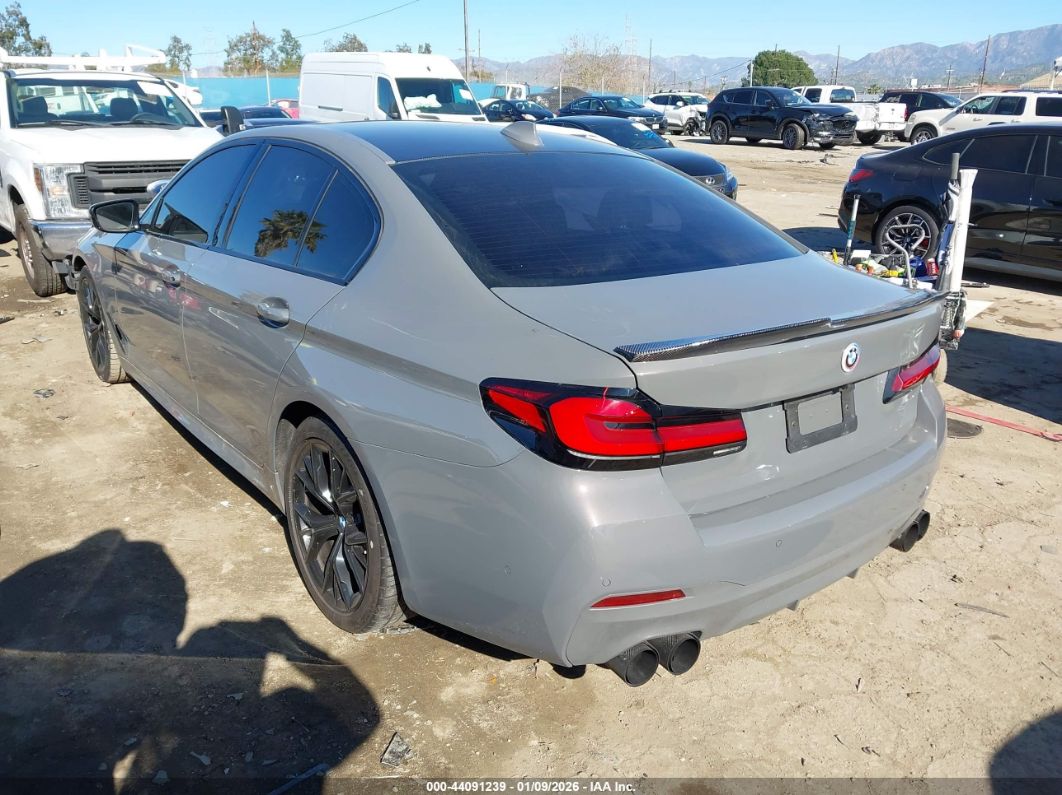BMW 540 2021
