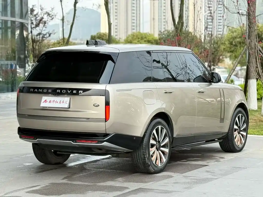 Land Rover Range Rover 2024
