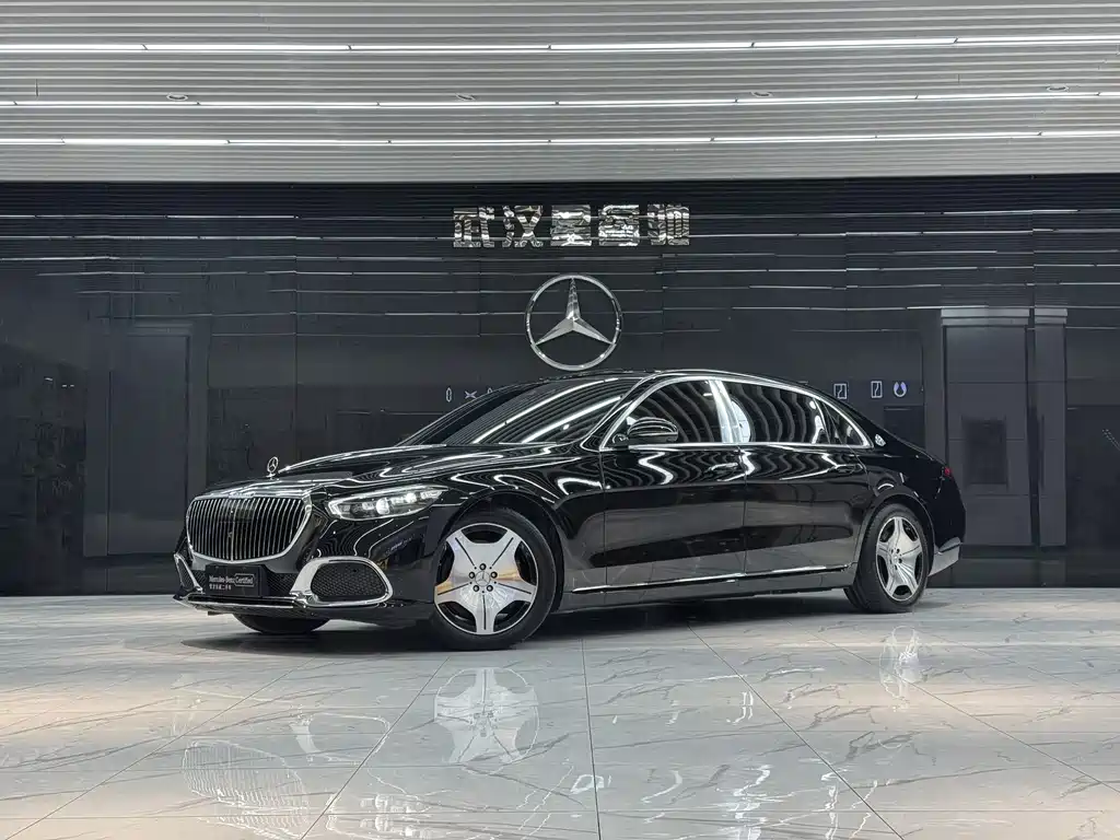 Mercedes-Benz Maybach S-Класс 2023