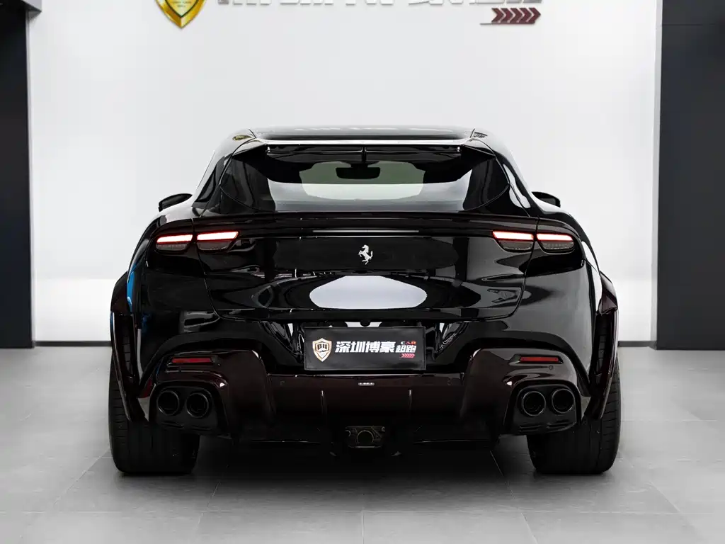 Ferrari Purosangue 2025