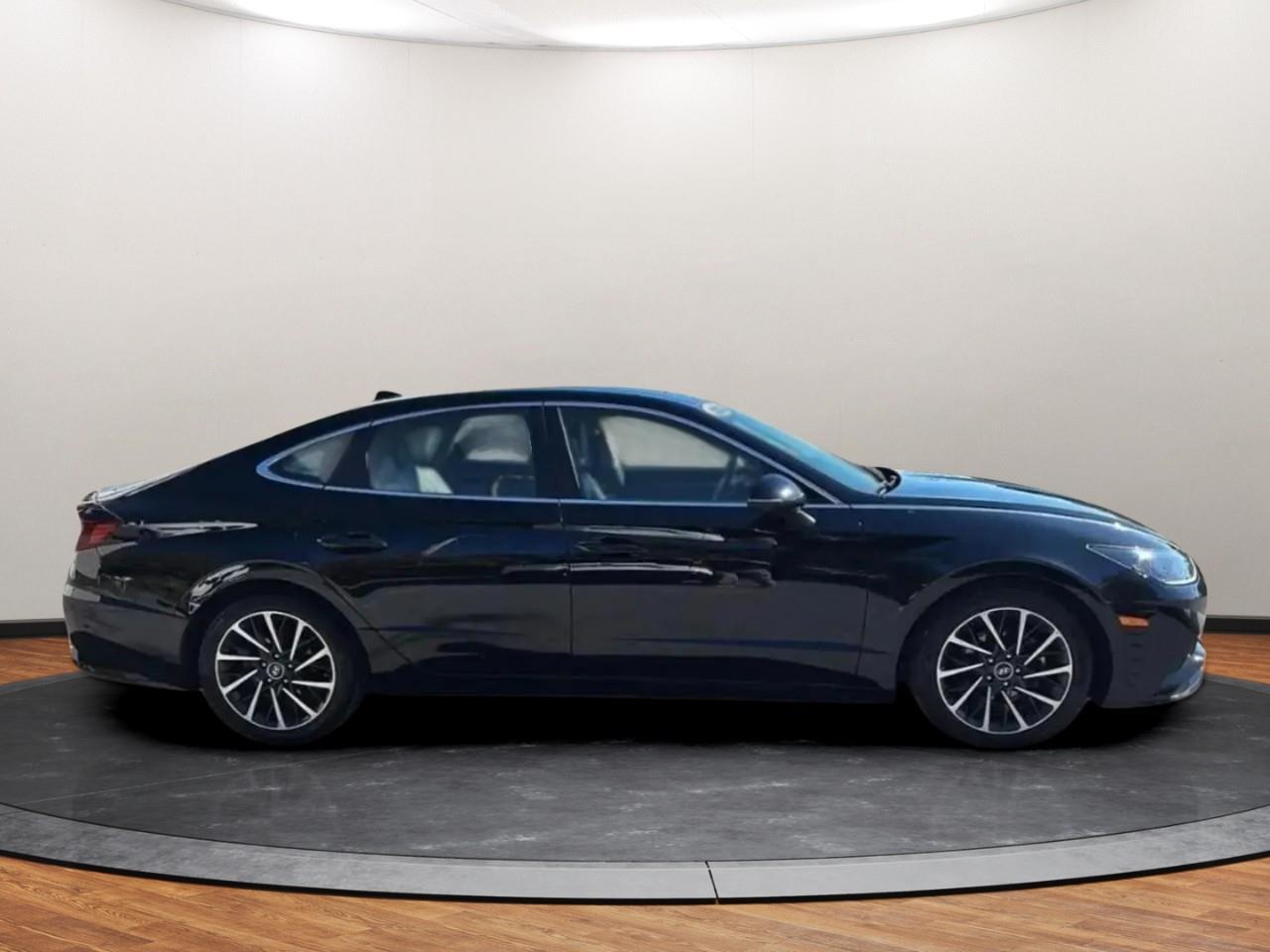 Hyundai Sonata 2022