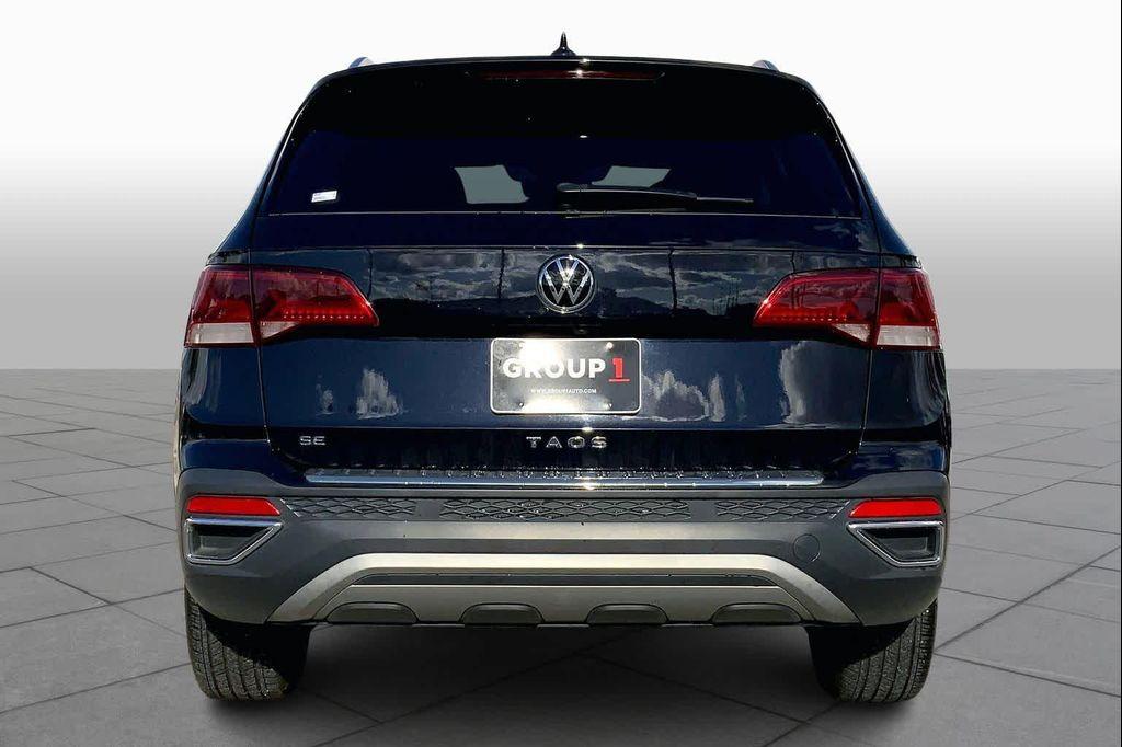 Volkswagen Taos 2024
