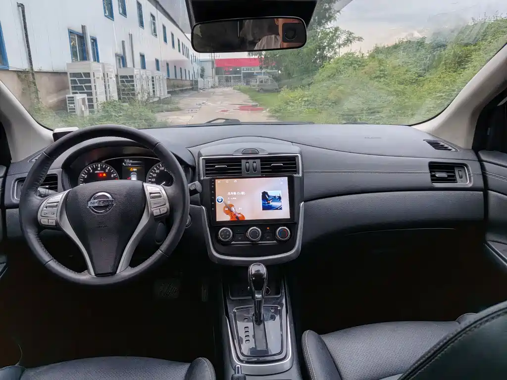 Nissan Tiida 2021