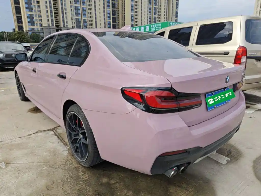 BMW 5 серии 2023