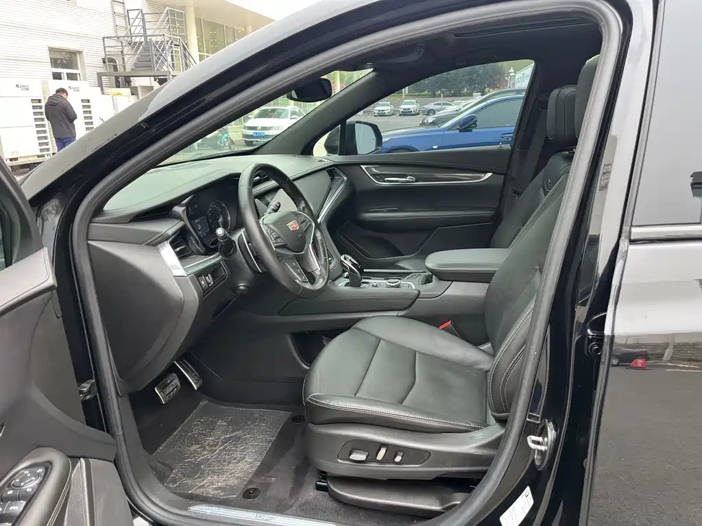 Cadillac XT5 2023