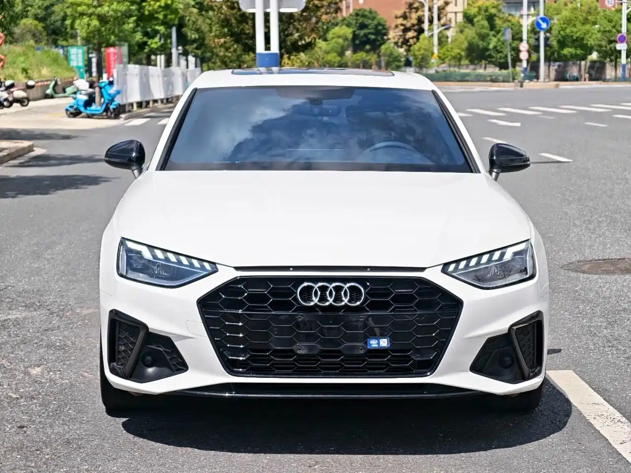 Audi A4 2023