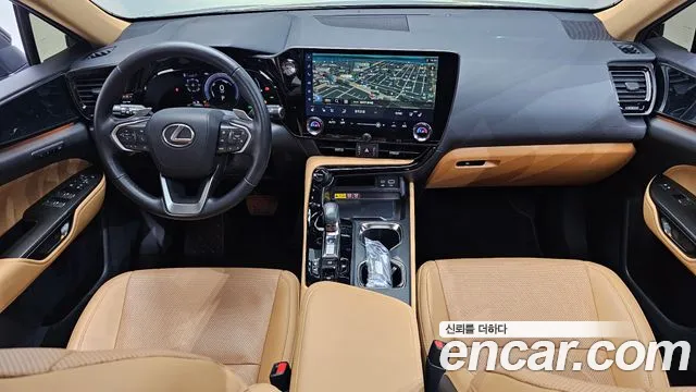 Lexus NX 2024