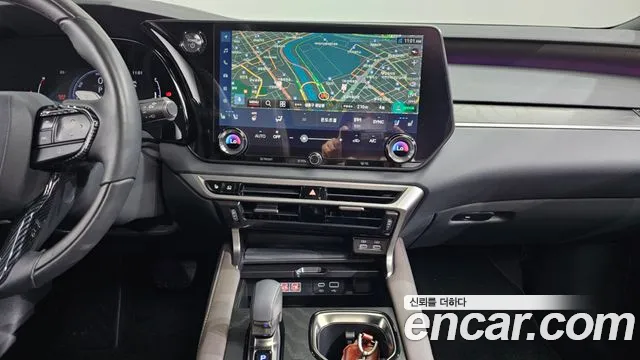 Lexus RX 2024