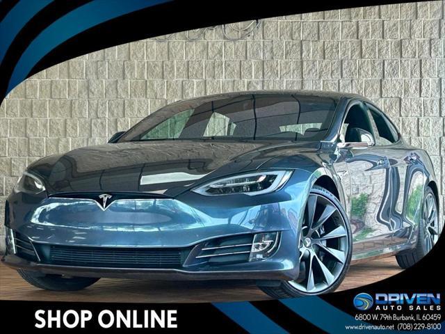 Tesla Model S 2021