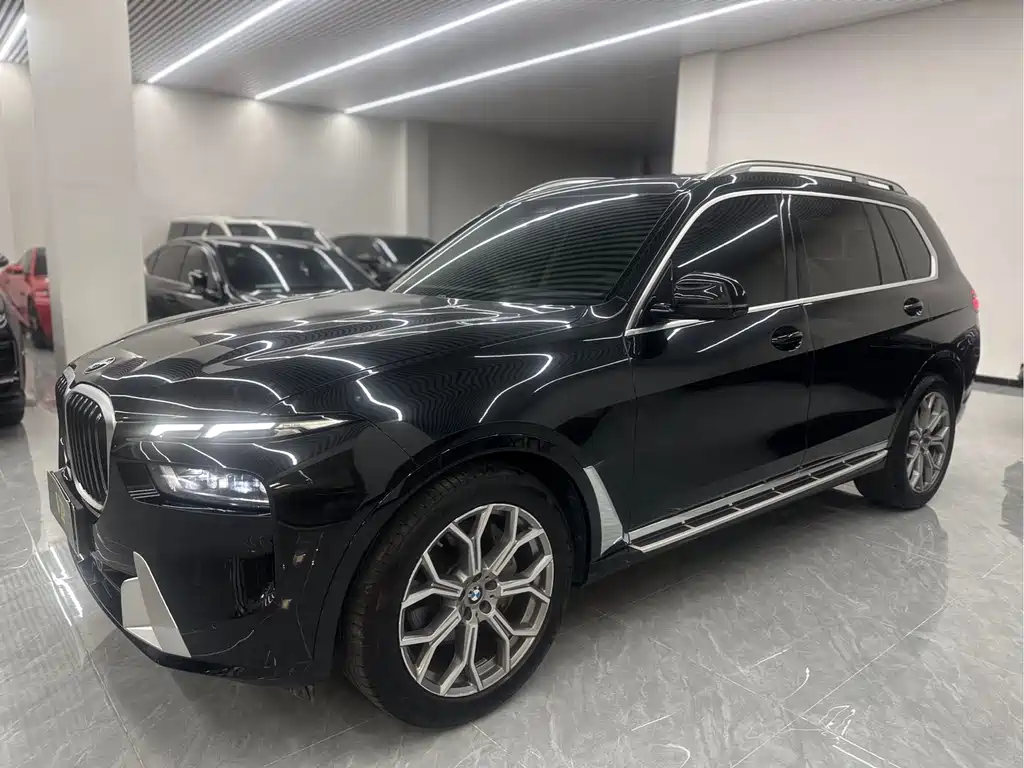 BMW X7 2023