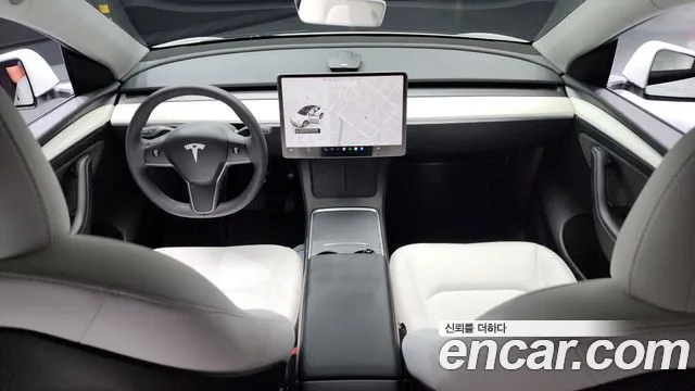 Tesla Model Y 2022