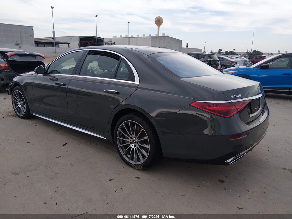 Mercedes-Benz S-Класс 2026