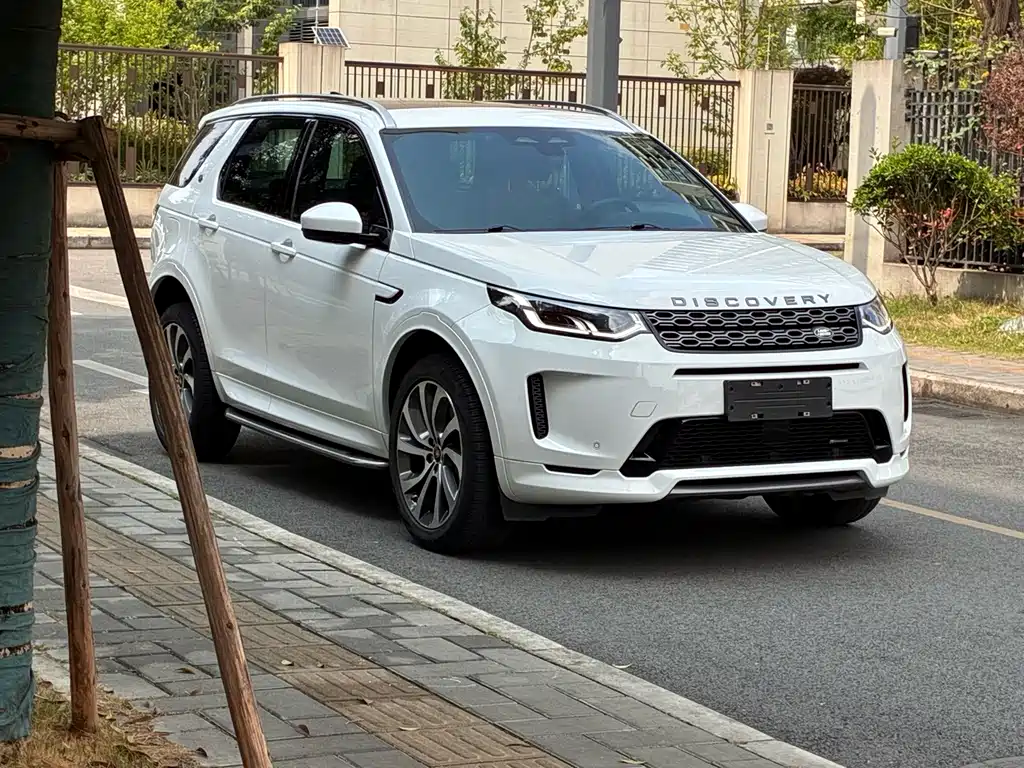 Land Rover Discovery Sport 2022
