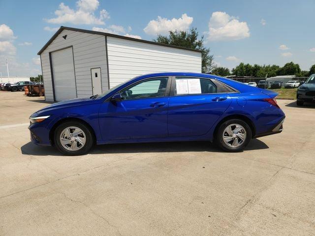 Hyundai Elantra 2025