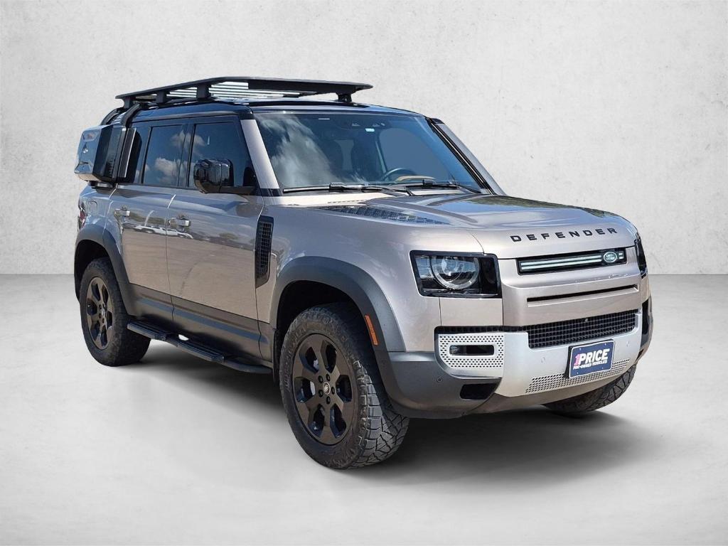 Land Rover Defender 2023