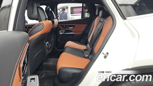 Mercedes-Benz GLC 2024