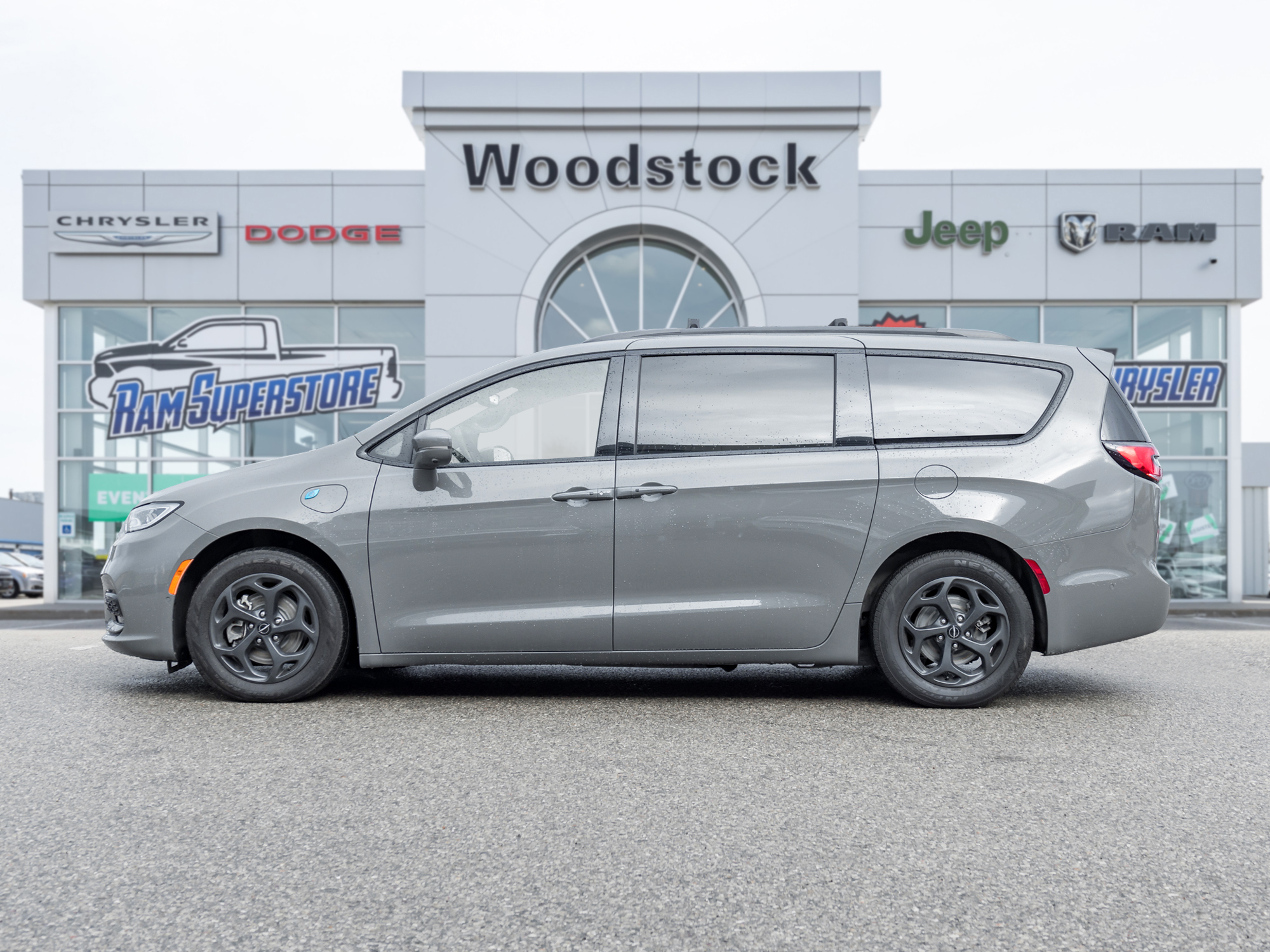Chrysler Pacifica 2022