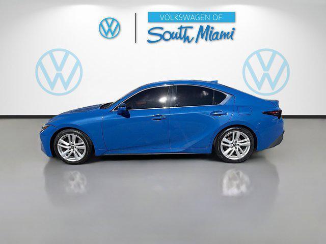 Lexus IS 300 2021
