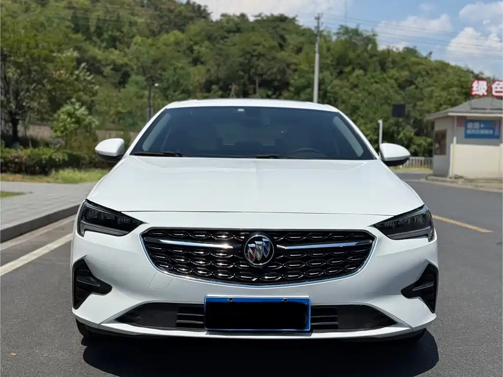 Buick Regal 2020