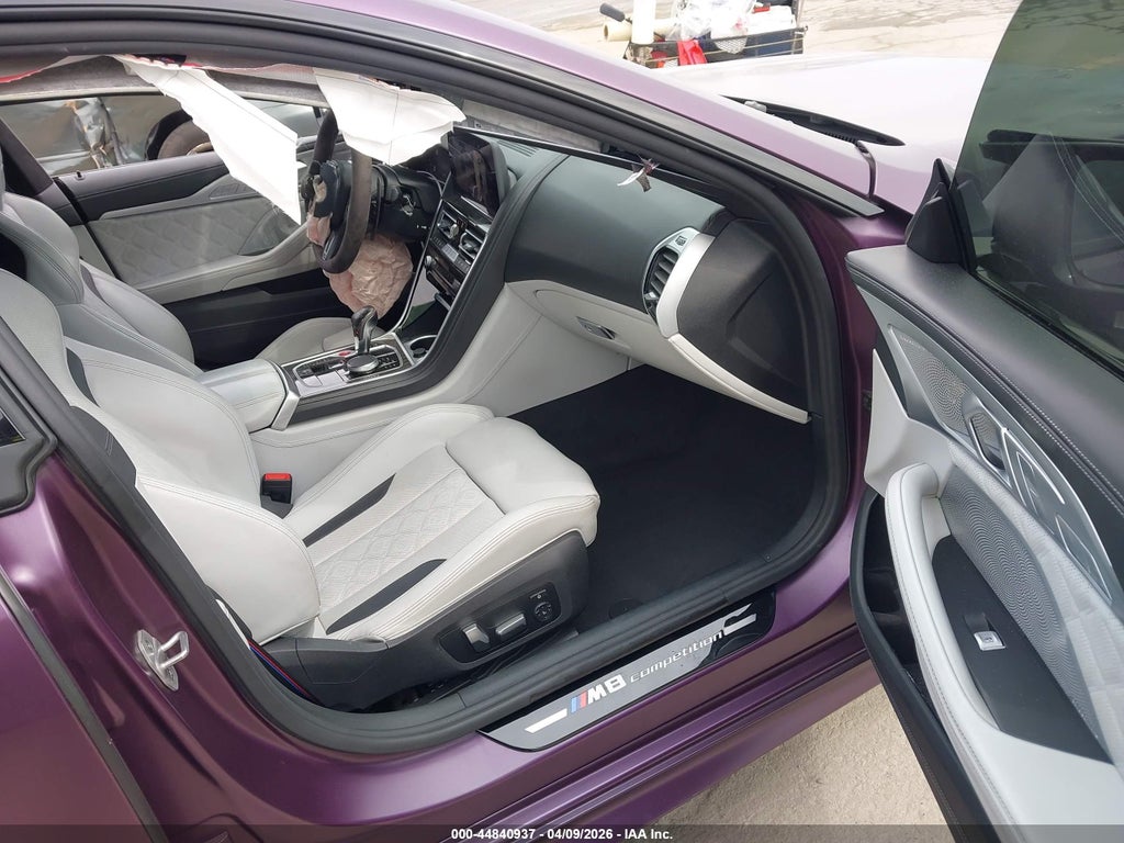BMW M8 2024