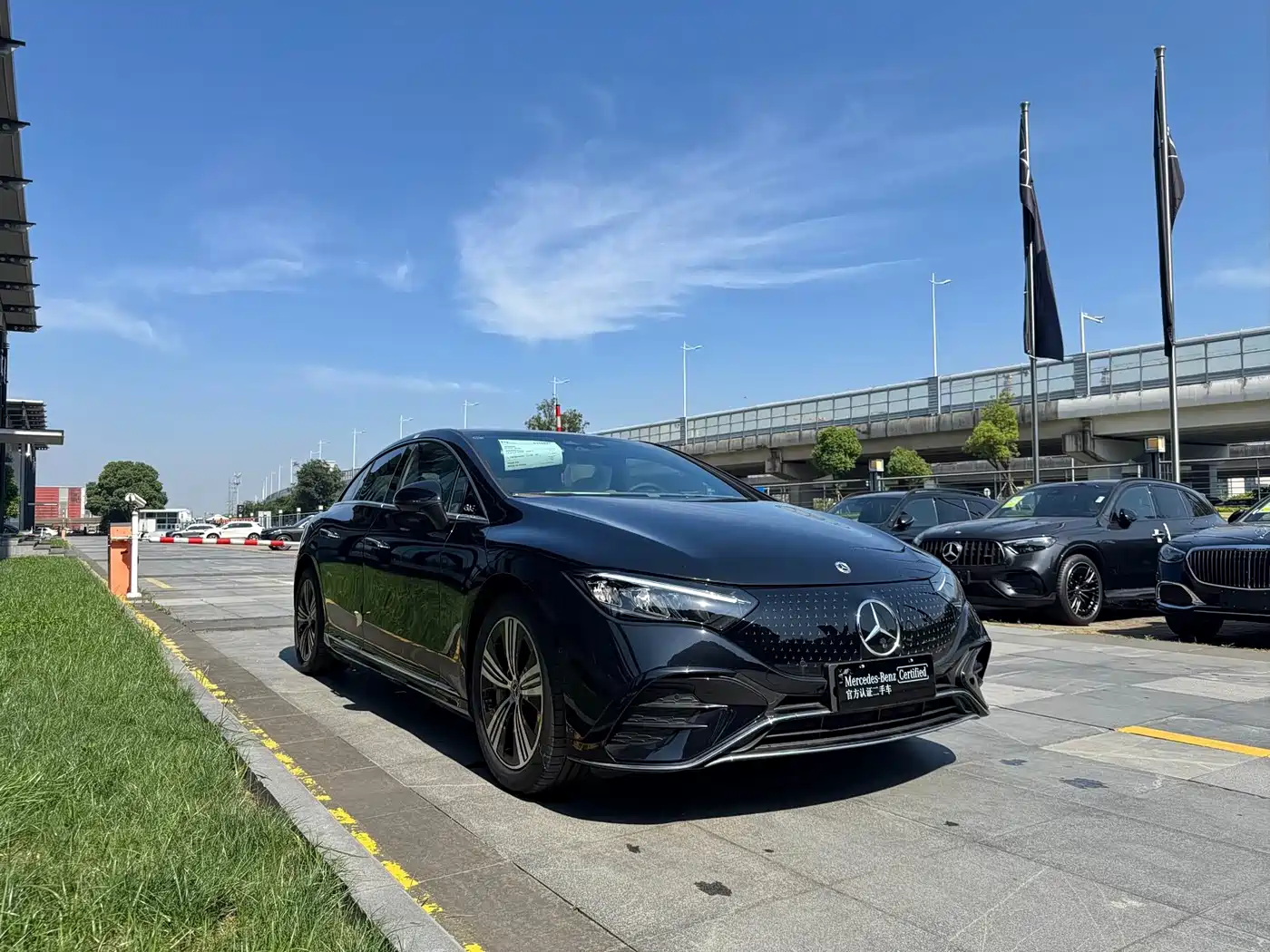 Mercedes-Benz EQE 2025