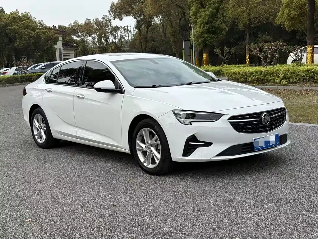 Buick Regal 2022