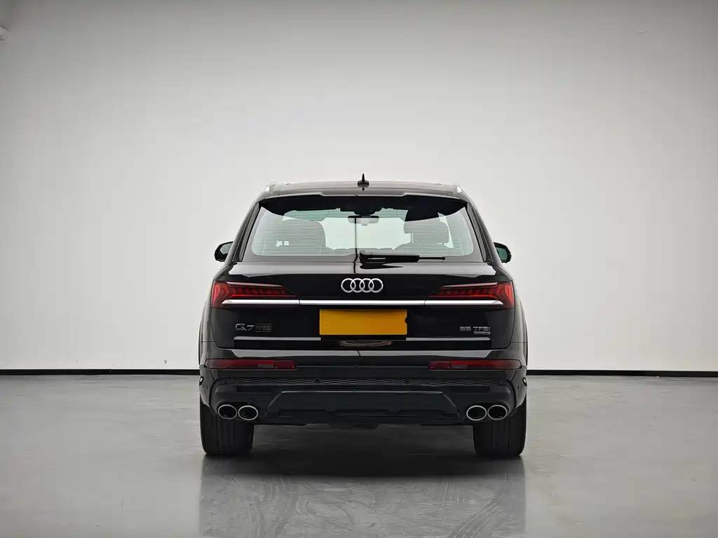 Audi Q7 2024